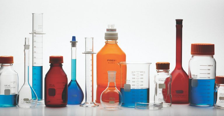 7 Fast Facts About PYREX Lab Glass