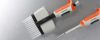 Corning Lambda™ EliteTouch™ Pipettors 