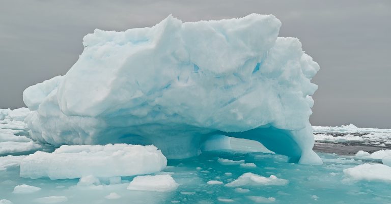 north pole ice float